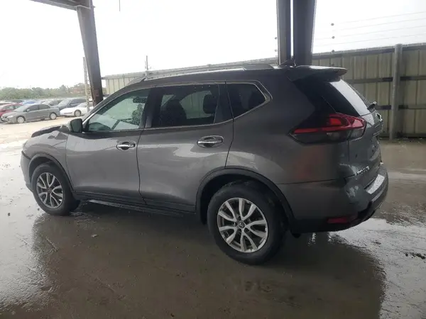 KNMAT2MT5JP574629 2018 NISSAN ROGUE - Image 2