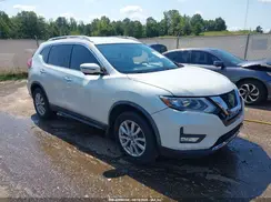 KNMAT2MT5JP577188 2018 NISSAN ROGUE