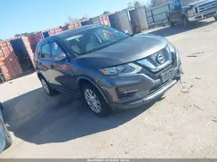 KNMAT2MT5JP581614 2018 NISSAN ROGUE