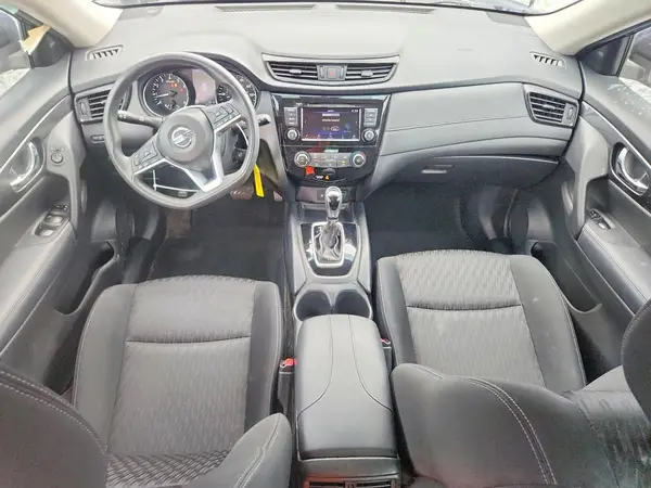 KNMAT2MT5JP582195 2018 NISSAN ROGUE - Image 8