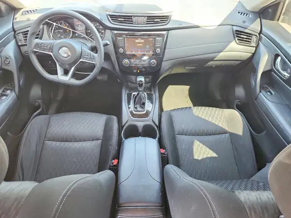 KNMAT2MT5JP587820 2018 NISSAN ROGUE - Image 8