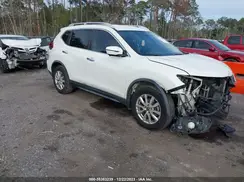 KNMAT2MT5JP594833 2018 NISSAN ROGUE
