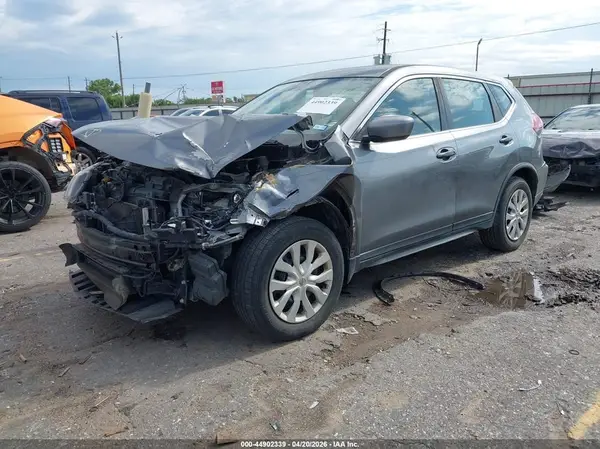 KNMAT2MT5JP596730 2018 NISSAN ROGUE - Image 2