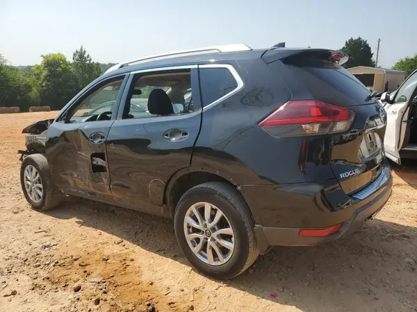 KNMAT2MT5JP597778 2018 NISSAN ROGUE - Image 2