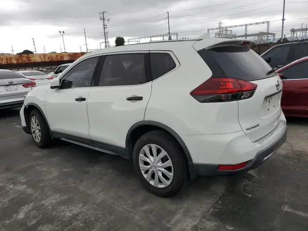 KNMAT2MT5JP598378 2018 NISSAN ROGUE - Image 2