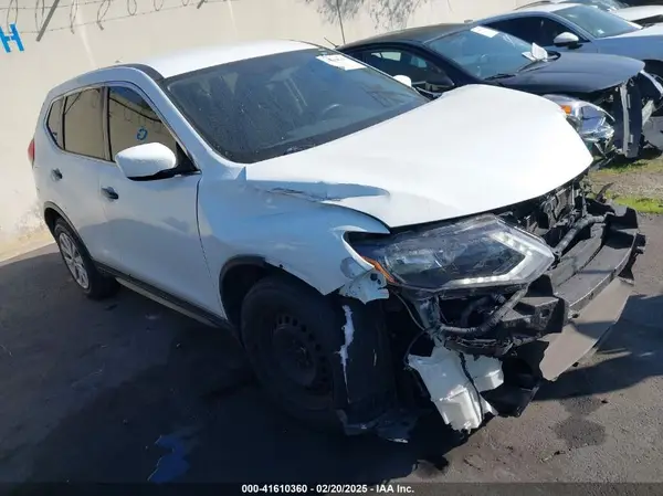 KNMAT2MT5JP599823 2018 NISSAN ROGUE - Image 1