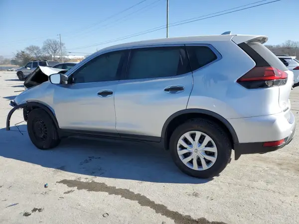 KNMAT2MT5JP602039 2018 NISSAN ROGUE - Image 2