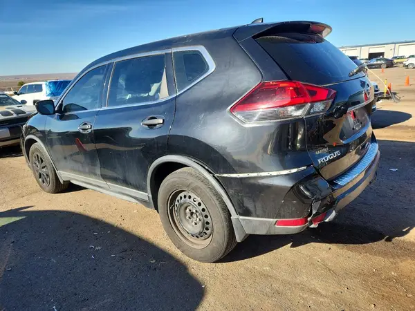 KNMAT2MT5JP604339 2018 NISSAN ROGUE - Image 2