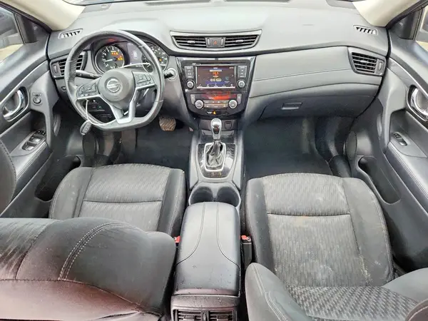 KNMAT2MT5JP607189 2018 NISSAN ROGUE - Image 8