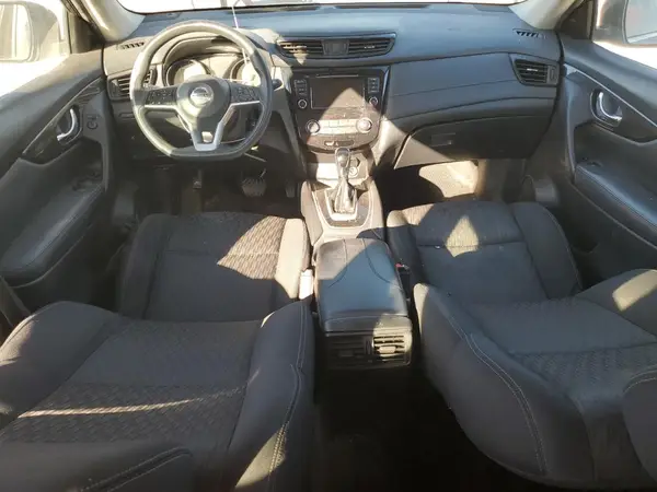 KNMAT2MT5JP609279 2018 NISSAN ROGUE - Image 8