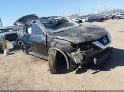 KNMAT2MT5JP610240 2018 NISSAN ROGUE
