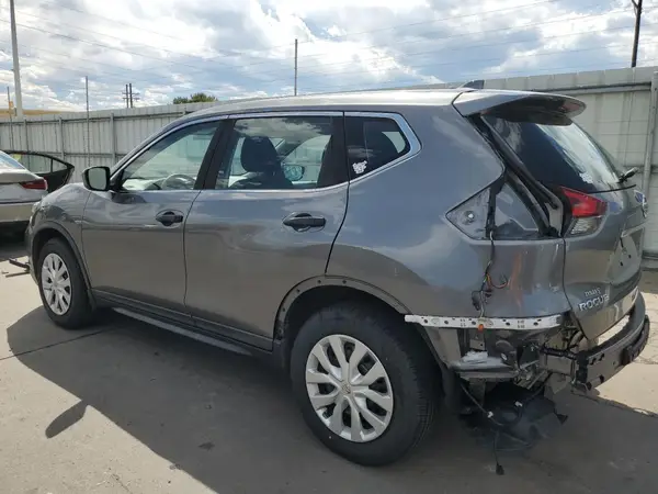 KNMAT2MT5JP611596 2018 NISSAN ROGUE - Image 2