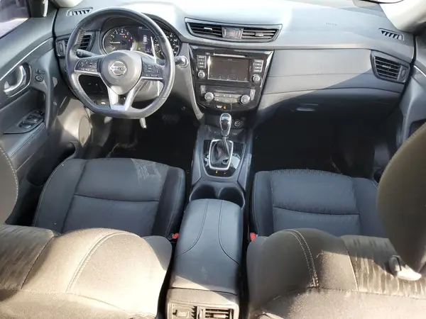 KNMAT2MT5JP613221 2018 NISSAN ROGUE - Image 8