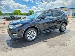 KNMAT2MT5JP618614 2018 NISSAN ROGUE