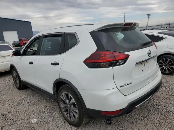KNMAT2MT5JP623120 2018 NISSAN ROGUE - Image 2