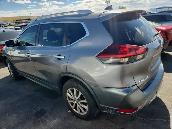 KNMAT2MT5KP501813 2019 NISSAN ROGUE - Image 2