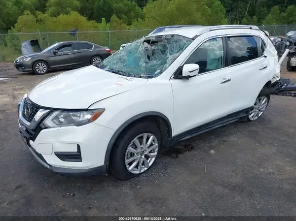 KNMAT2MT5KP502945 2019 NISSAN ROGUE - Image 2