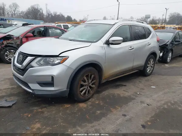 KNMAT2MT5KP503240 2019 NISSAN ROGUE - Image 2