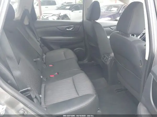 KNMAT2MT5KP506350 2019 NISSAN ROGUE - Image 8