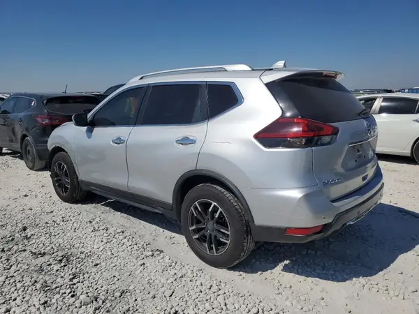 KNMAT2MT5KP517820 2019 NISSAN ROGUE - Image 2