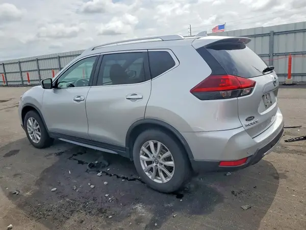KNMAT2MT5KP520765 2019 NISSAN ROGUE - Image 2