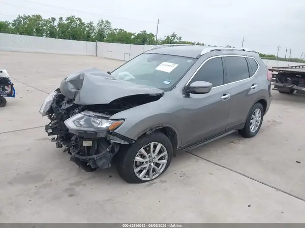 KNMAT2MT5KP559355 2019 NISSAN ROGUE - Image 2