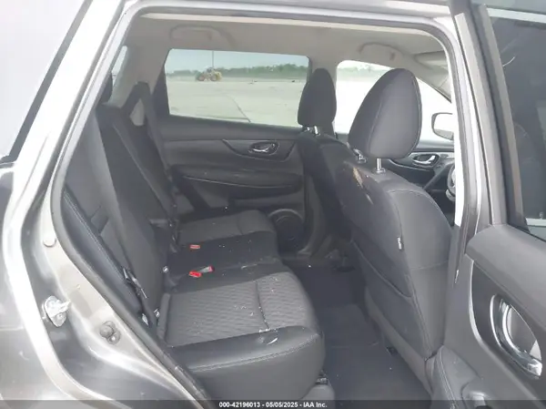 KNMAT2MT5KP559355 2019 NISSAN ROGUE - Image 8