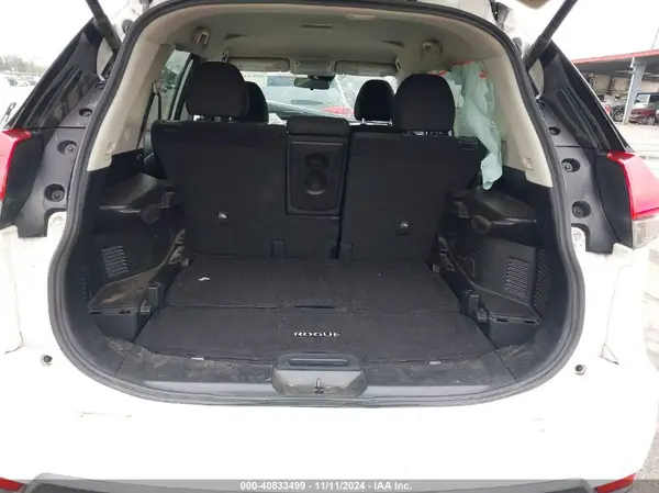 KNMAT2MT5LP530018 2020 NISSAN ROGUE - Image 8