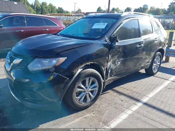 KNMAT2MT6GP630876 2016 NISSAN ROGUE - Image 2