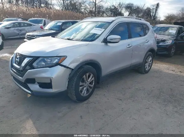 KNMAT2MT6GP632028 2016 NISSAN ROGUE - Image 2