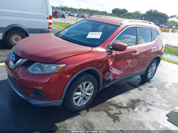 KNMAT2MT6GP635169 2016 NISSAN ROGUE - Image 2