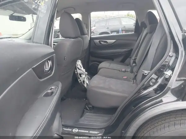 KNMAT2MT6GP637696 2016 NISSAN ROGUE - Image 8