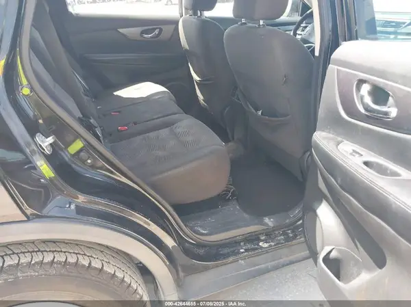 KNMAT2MT6GP639805 2016 NISSAN ROGUE - Image 8