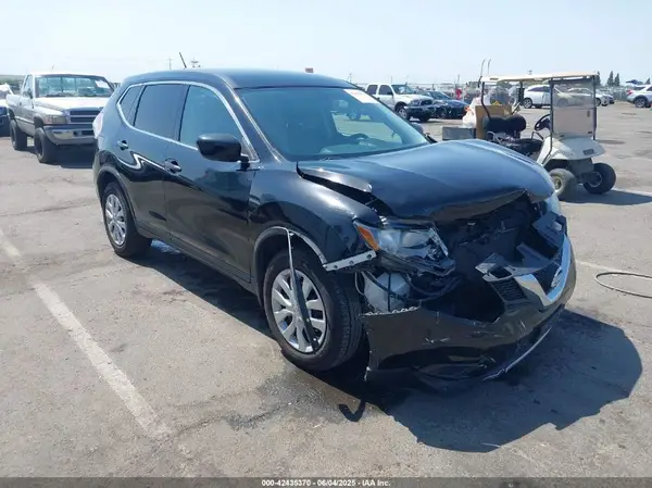 KNMAT2MT6GP647242 2016 NISSAN ROGUE - Image 1