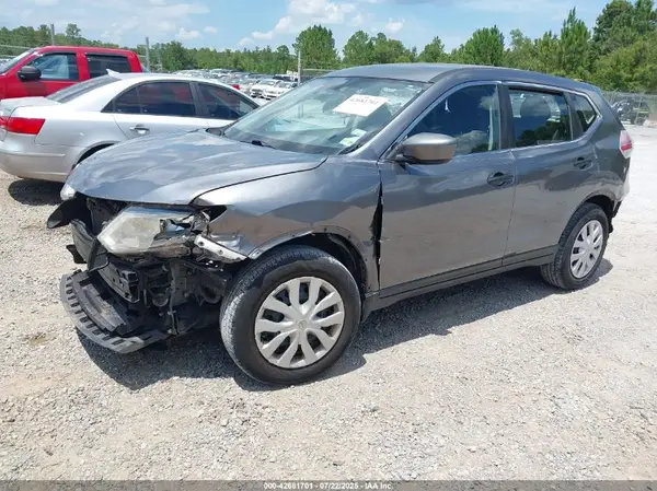 KNMAT2MT6GP649136 2016 NISSAN ROGUE - Image 2