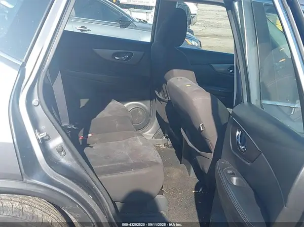 KNMAT2MT6GP649248 2016 NISSAN ROGUE - Image 8