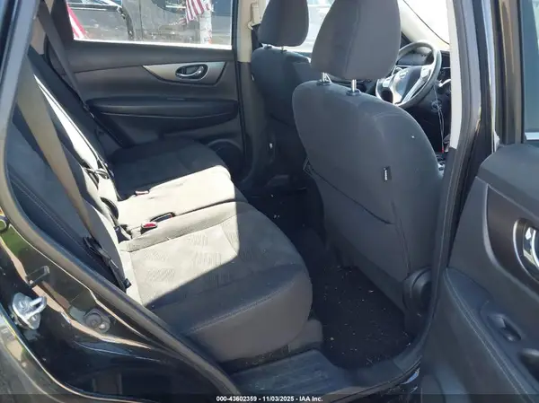 KNMAT2MT6GP650321 2016 NISSAN ROGUE - Image 8