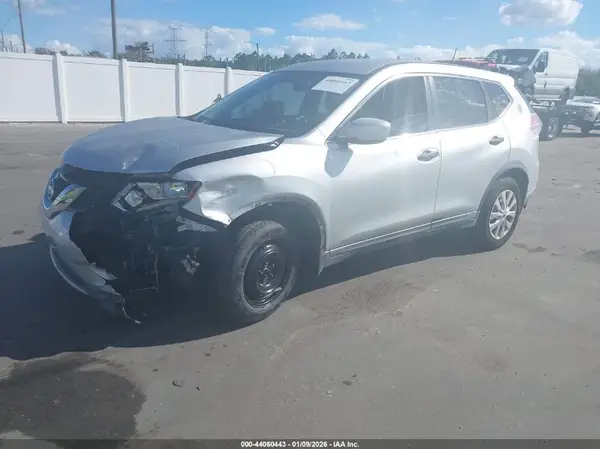 KNMAT2MT6GP651937 2016 NISSAN ROGUE - Image 2