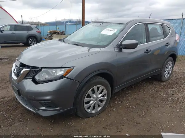 KNMAT2MT6GP663005 2016 NISSAN ROGUE - Image 2