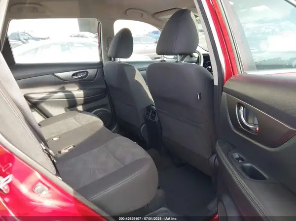 KNMAT2MT6GP675512 2016 NISSAN ROGUE - Image 8