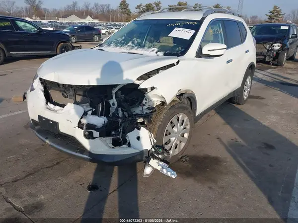 KNMAT2MT6GP677910 2016 NISSAN ROGUE - Image 2