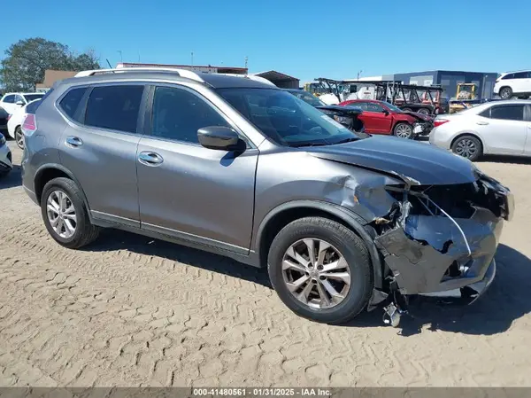 KNMAT2MT6GP685599 2016 NISSAN ROGUE - Image 1