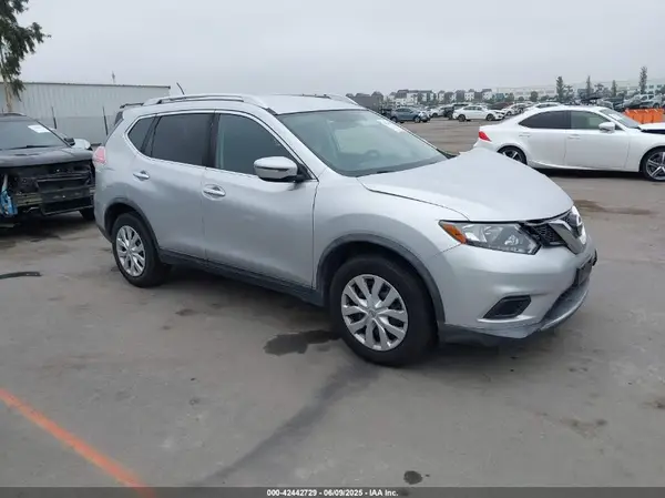 KNMAT2MT6GP705656 2016 NISSAN ROGUE - Image 1