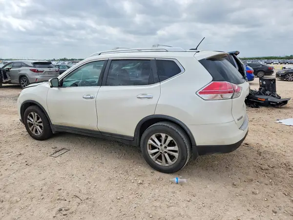KNMAT2MT6GP714437 2016 NISSAN ROGUE - Image 2
