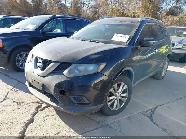 KNMAT2MT6GP726295 2016 NISSAN ROGUE - Image 2