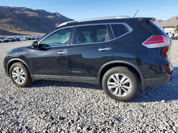 KNMAT2MT6GP727348 2016 NISSAN ROGUE - Image 2