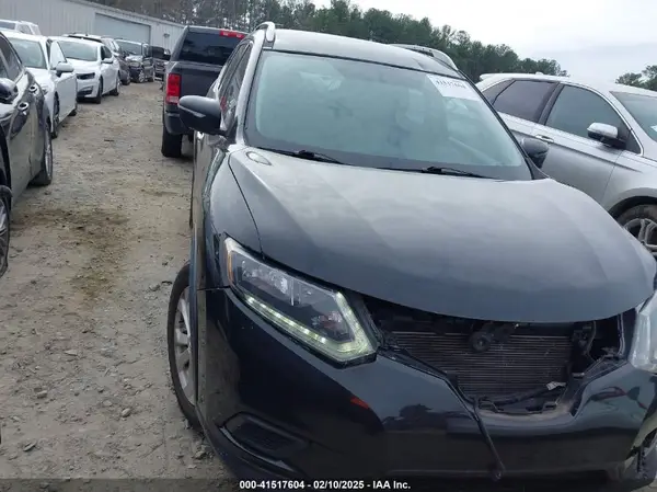 KNMAT2MT6GP732775 2016 NISSAN ROGUE - Image 1