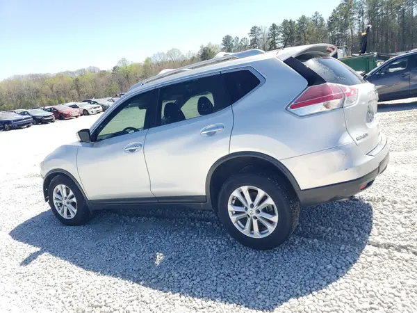KNMAT2MT6GP732940 2016 NISSAN ROGUE - Image 2