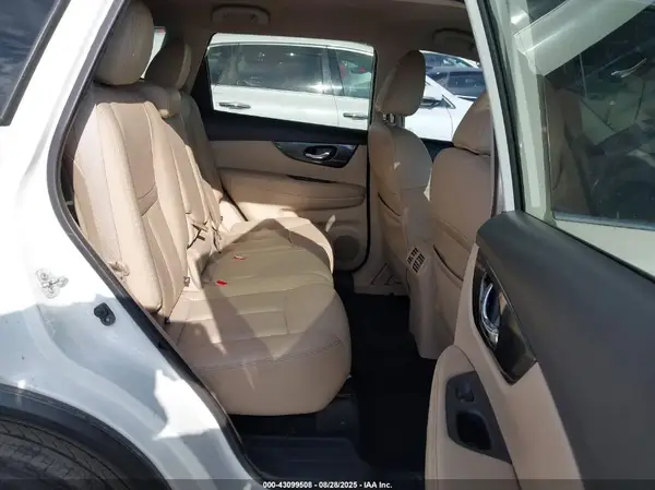 KNMAT2MT6GP737295 2016 NISSAN ROGUE - Image 8