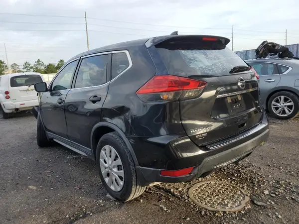 KNMAT2MT6HP500761 2017 NISSAN ROGUE - Image 2